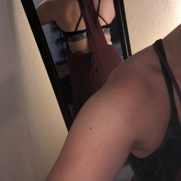 Maroon Ruffle Top - Picture 2 of 2